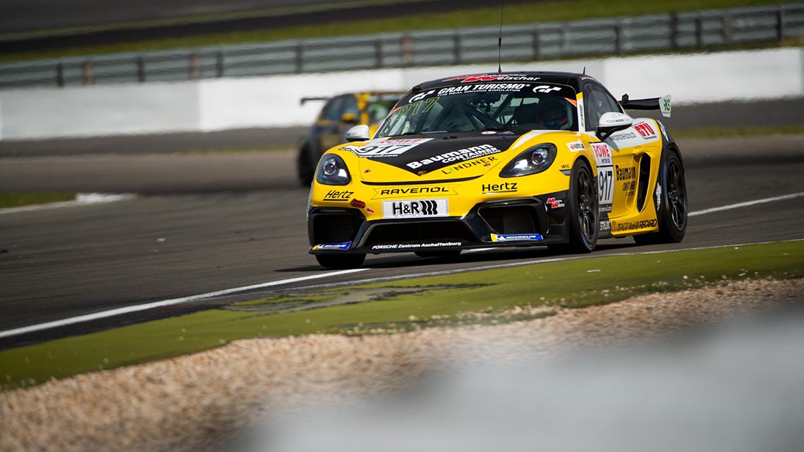 Erneuter Sieg in der Cayman GT4 Trophy