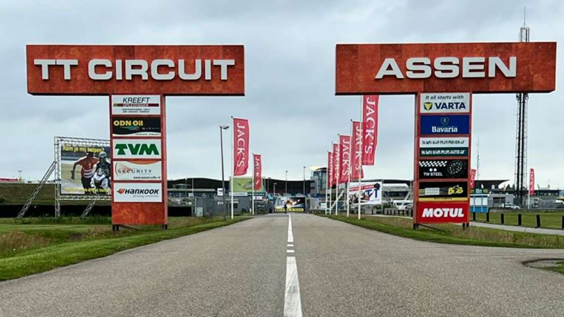 NES500 - Klassensieg auf dem TT Circuit Assen