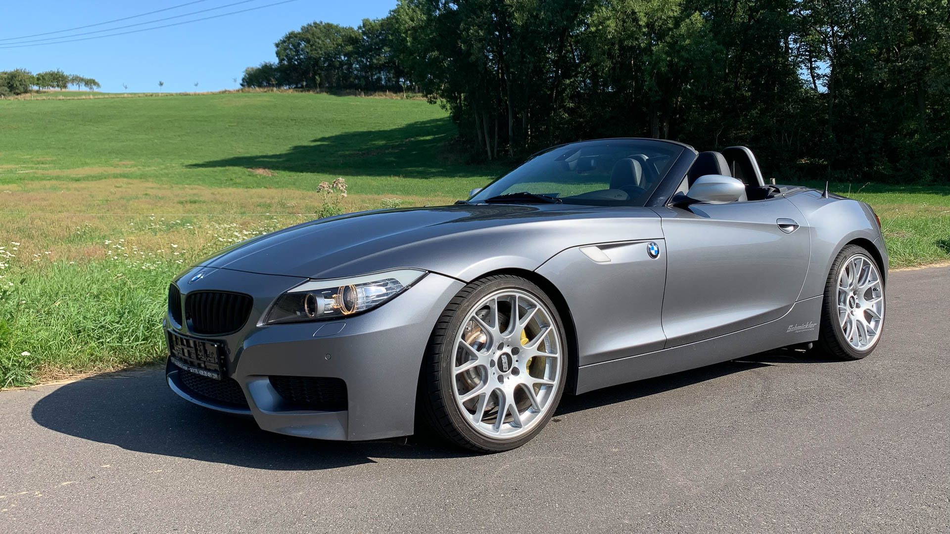 schmickler-z4-e89-topdown.jpg